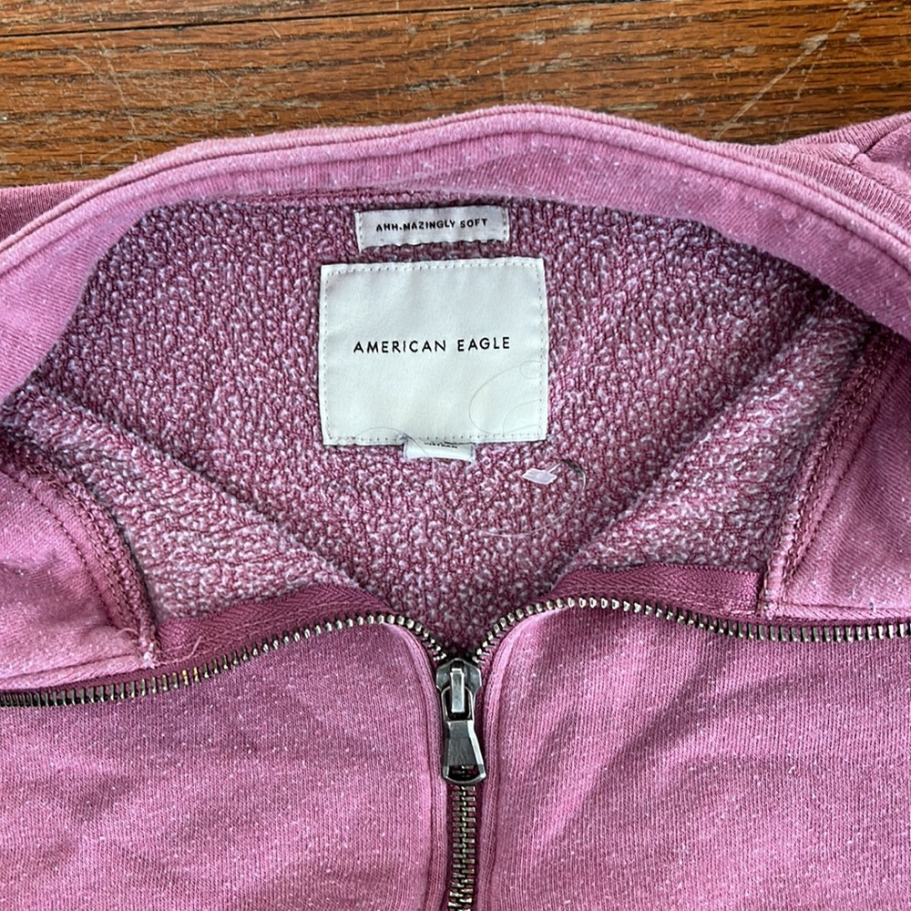 Cropped Quarter-Zip sweater - Picture 2 of 3